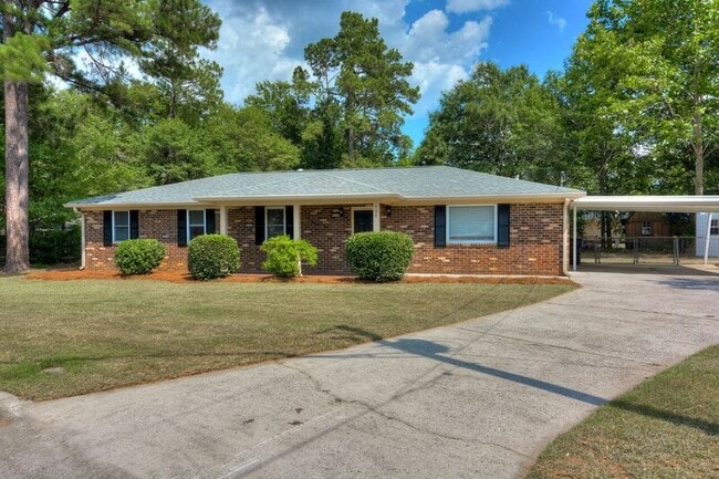 Building Photo - 608 Cedarwood Ct