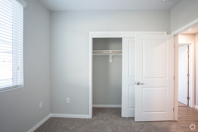 3HAB, 2BA-1211 ft² - Azure Apartments