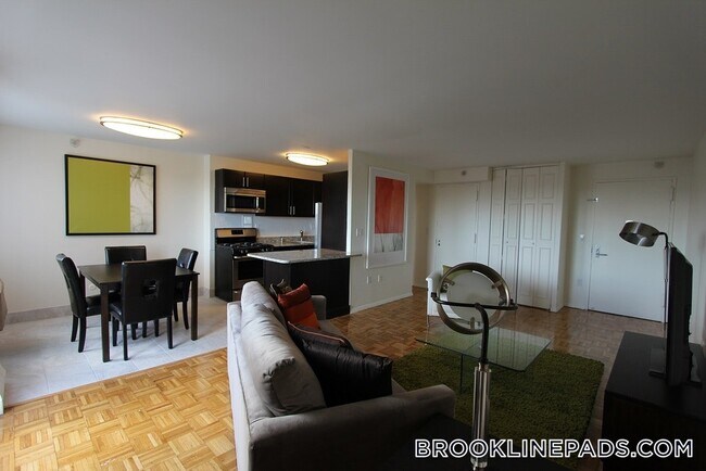 Foto del edificio - 185 Freeman St