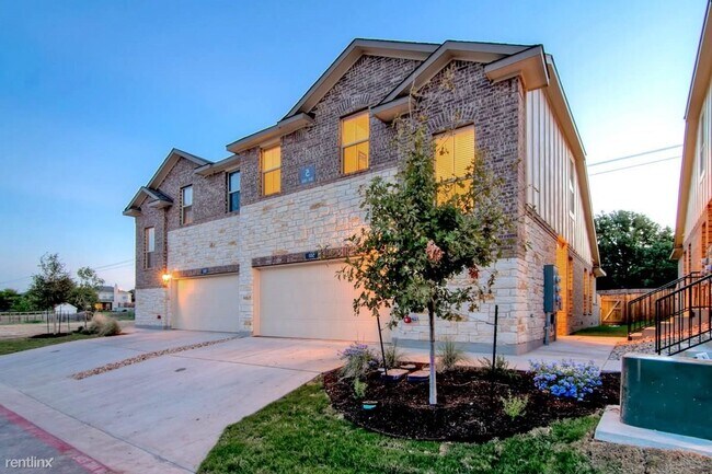 Foto del edificio - 3 br, 2.5 bath Condo - 1200 S 10th St Town...