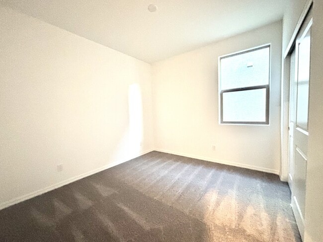 Building Photo - 10278 Altavia Rock St