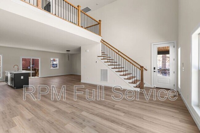 Foto del edificio - 2134 25th Ave N