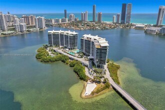 Building Photo - 5000 Island Estates Dr