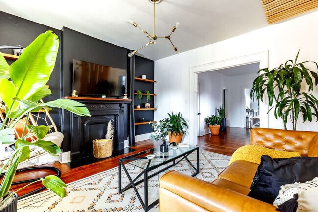 Foto del edificio - 74 E Prescott St