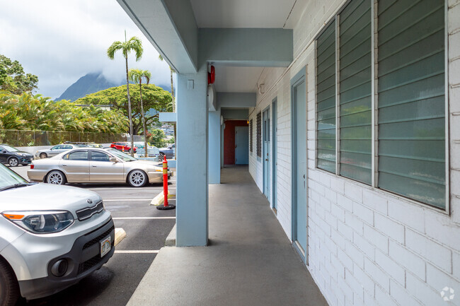 Building Photo - Na Pali Gardens