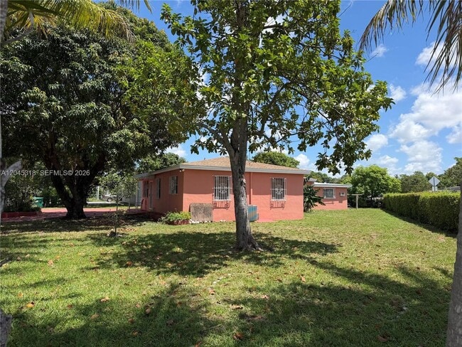 Foto del edificio - 9201 Broad Manor Rd