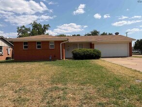 Building Photo - 4637 N Shore Dr