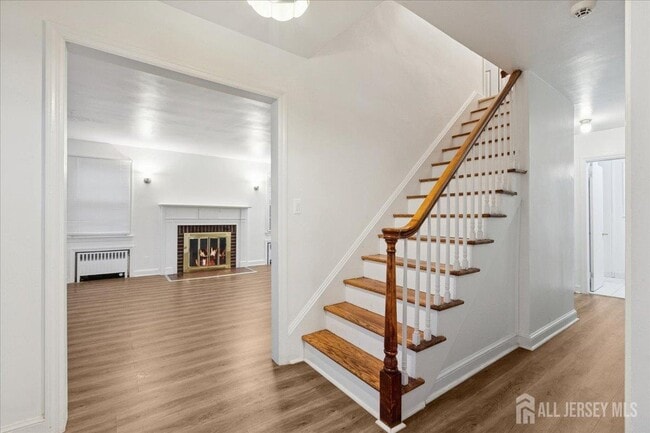 Foto del edificio - 37 Ireland Ave