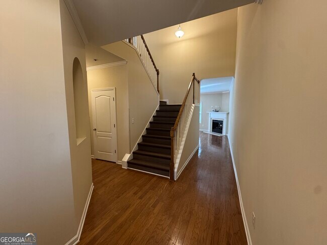 Building Photo - 1455 Blackstone Way
