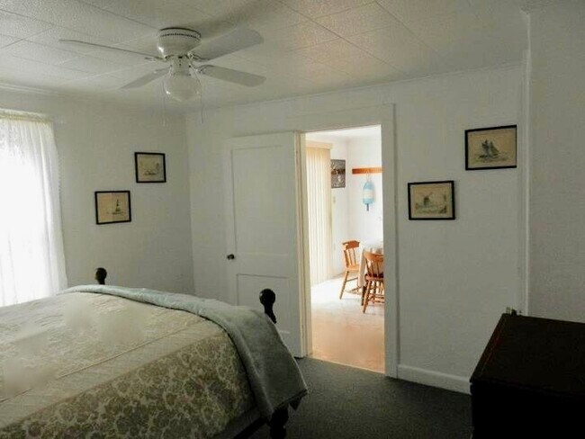 First floor master with queen bed - 280 Little Machias Rd