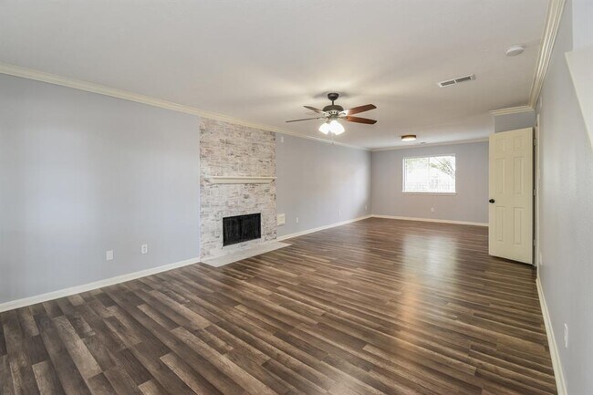 Foto del edificio - 4505 Cornerstone St