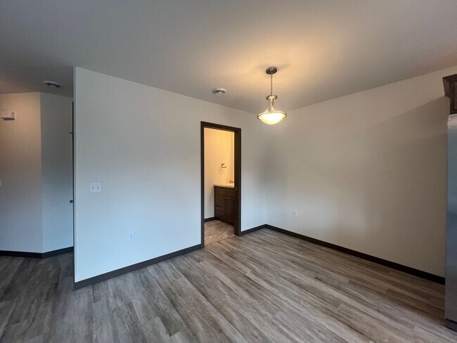 Foto del edificio - 1606 Eastside Cir