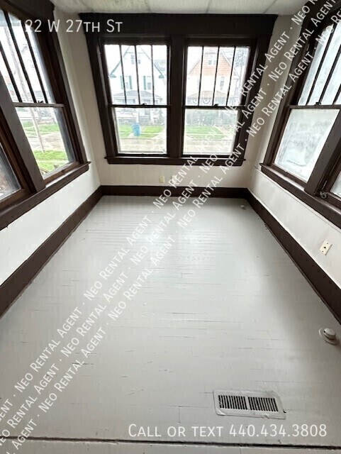 Building Photo - 122 W 27th St