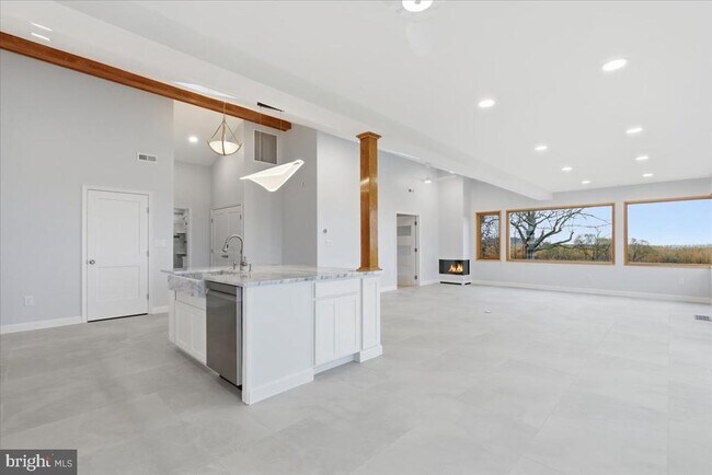 Foto del edificio - 1345 Ellicott Ave