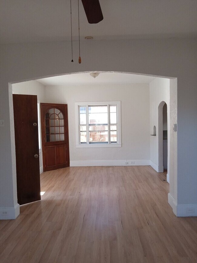 Foto del edificio - Available now! 2 bed 2 bath house Denver! ...