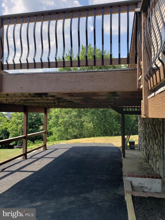 6916 Linganore Rd, Frederick, MD 21701 House Rental in Frederick, MD