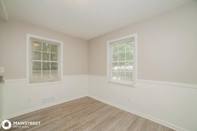 Building Photo - 436 Voyles Dr, Riverdale, GA 30274