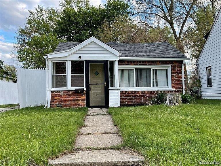 Primary Photo - 2484 Waltz Ave
