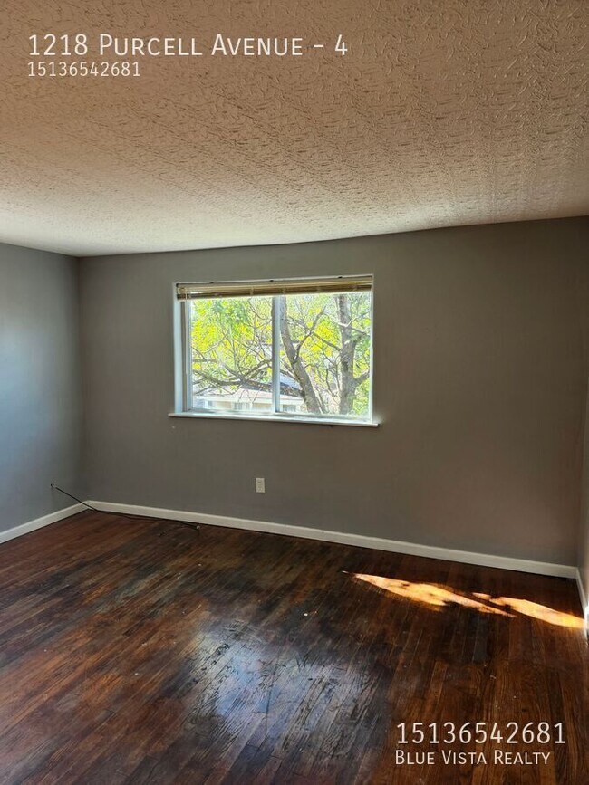 Foto del edificio - 1218 Purcell Ave