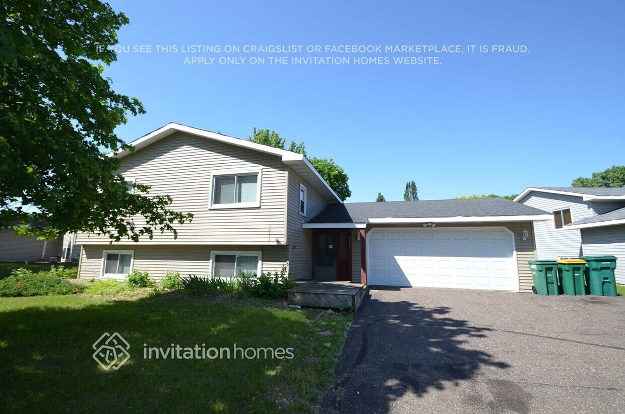 Foto principal - 8157 James Ave N