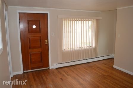 Foto del edificio - 3 br, 1 bath House - 4444 Bedford St