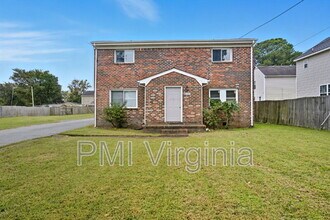 Building Photo - 4209 Dunning Rd