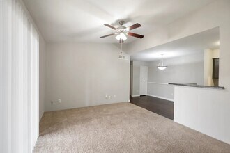 Building Photo - 2800 Ashford Trail Dr