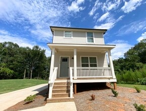 Building Photo - 170 Johnson Dr Ext