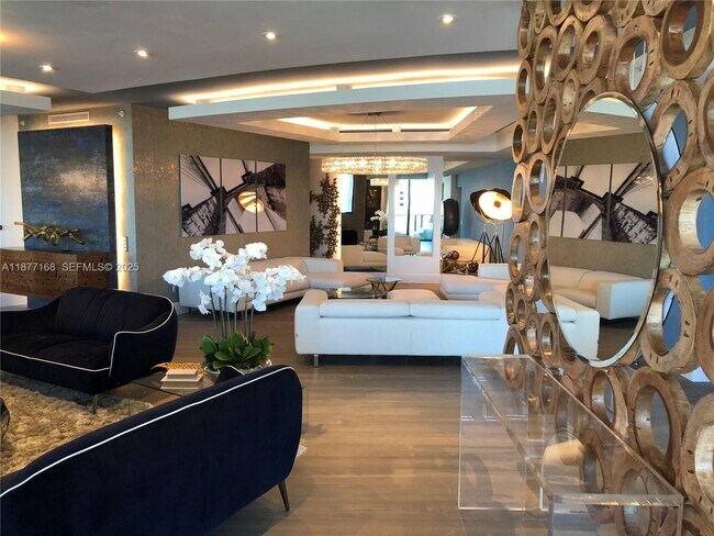 Foto del edificio - 18555 Collins Ave