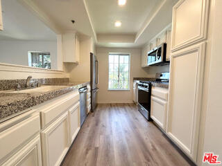 Foto del edificio - 11734 Montana Ave