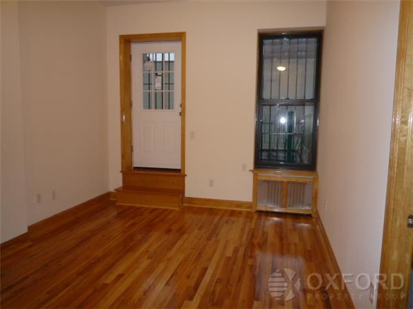 Primary Photo - 121 West 75th Street