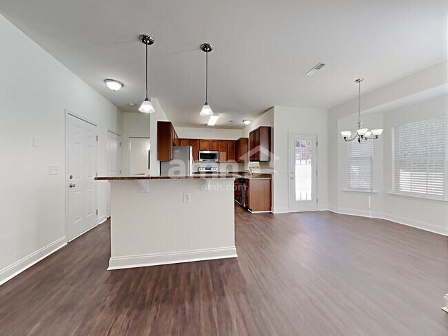 Foto del edificio - 10510 Glenmeade Rd