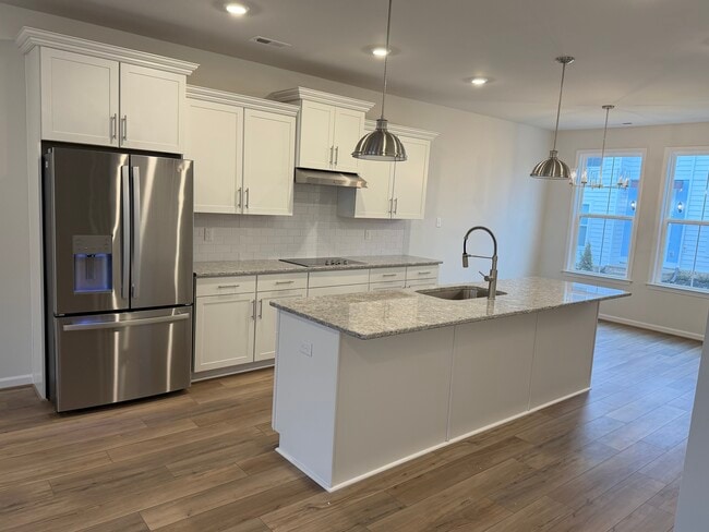 Building Photo - 206 That Way