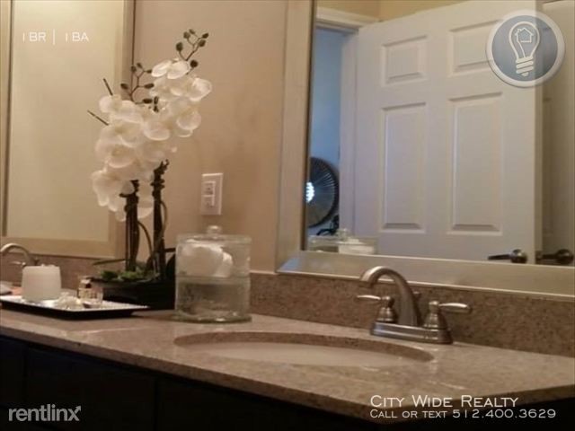 Foto del edificio - 3501 Ranch Rd 620 S