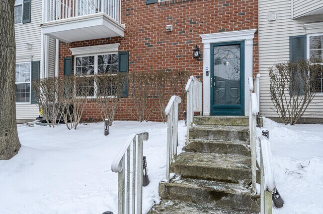 Foto del edificio - 2316 Oakham Ct