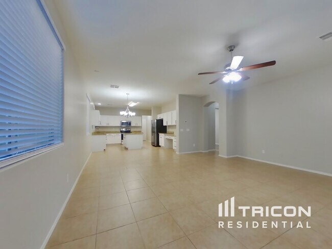 Foto del edificio - 11964 N 146th Ave