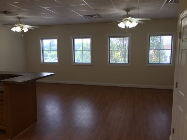 Living Area - 1309 Enterprise Dr