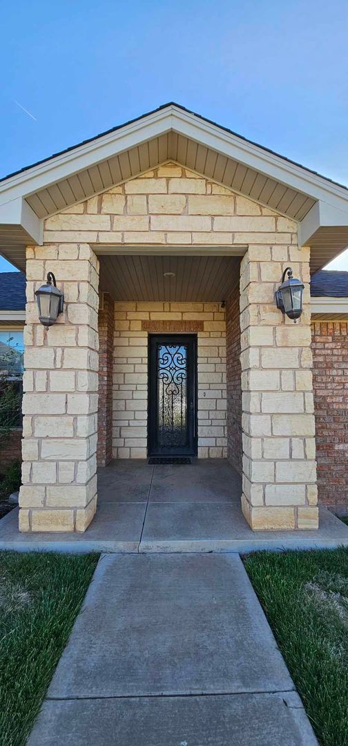 Foto del edificio - Beautiful 4 bedroom, 2 bath home for rent