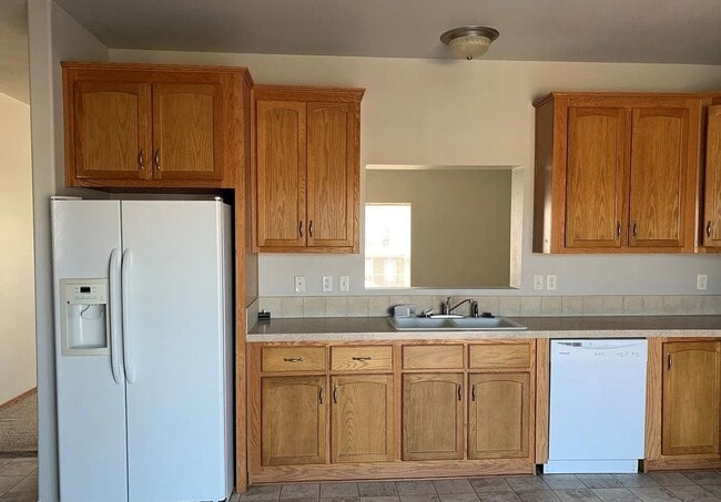 Building Photo - Quality Home Management