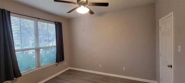 Building Photo - 113 Fallow Cv