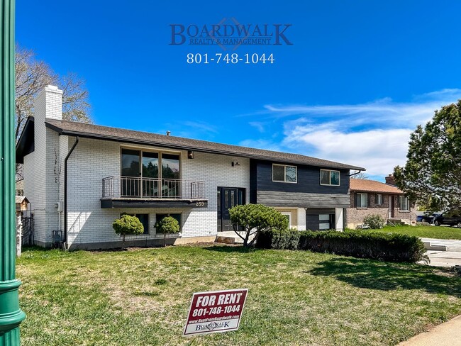 Building Photo - 259 S 230 E