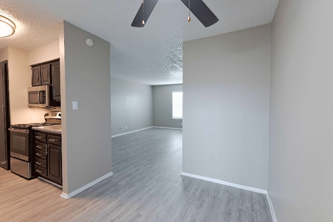 Photo - 531 Bedford Rd Apartment