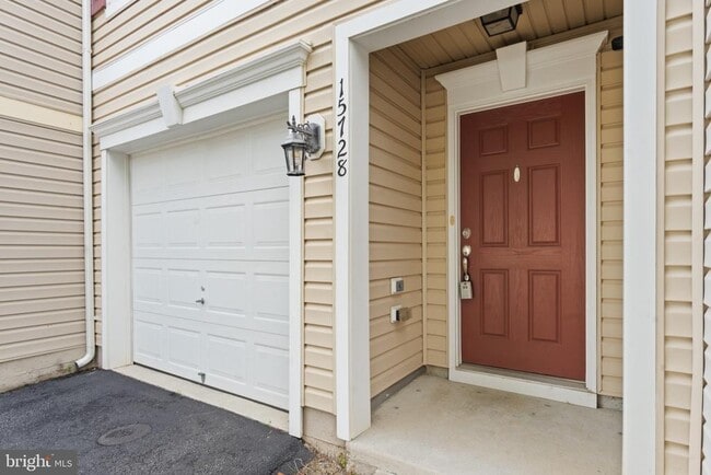 Building Photo - 15728 John Diskin Cir