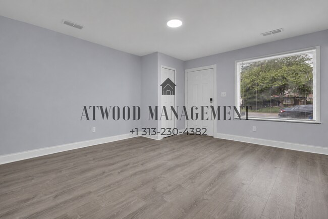 Foto del edificio - This beautifully updated 3-bedroom, 1-bath single-family home is ready for move-in!