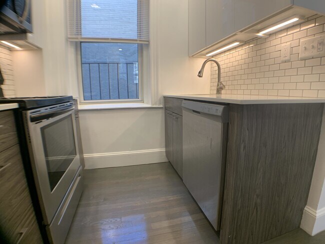Foto del edificio - 28 Queensberry St