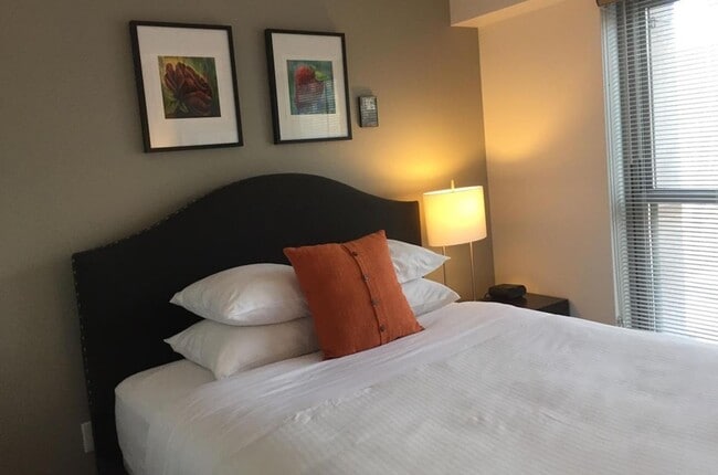 Photo - 1081 Boylston St Apartment