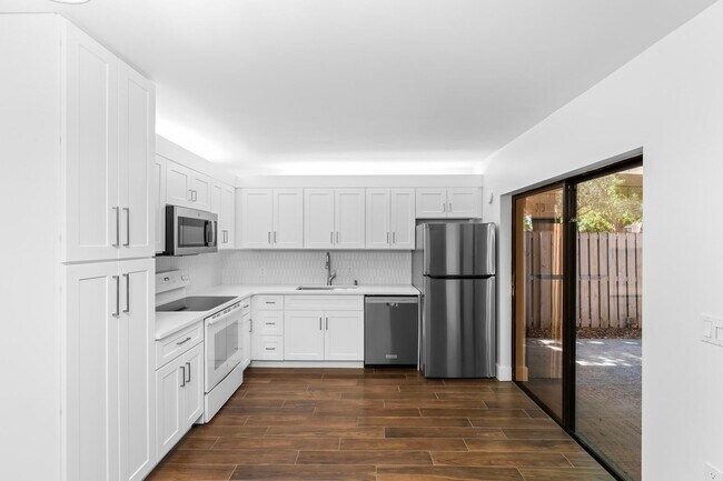 Foto del edificio - 1204 12th Ln