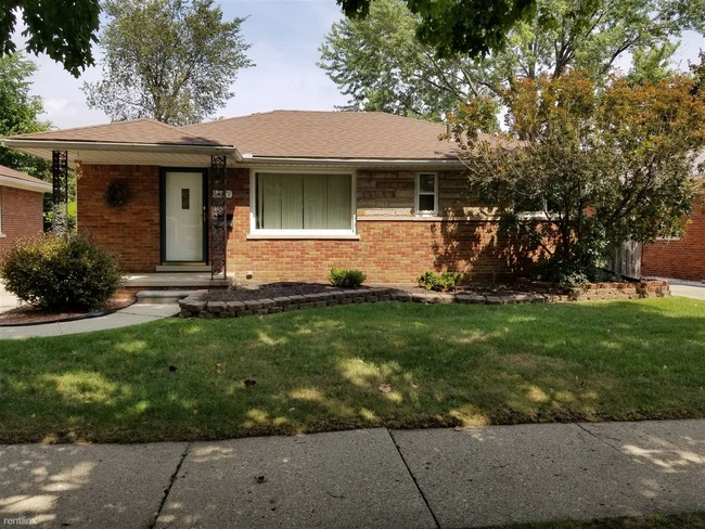 Building Photo - 3 br, 1.5 bath House - 22679 Oconnor St