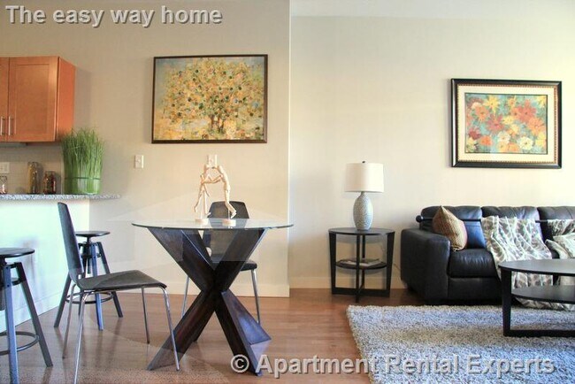 Foto del edificio - 632 Massachusetts Ave