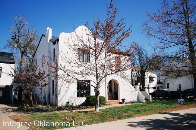 Building Photo - 2 br, 1 bath House - 1824 1/2 Carey Place